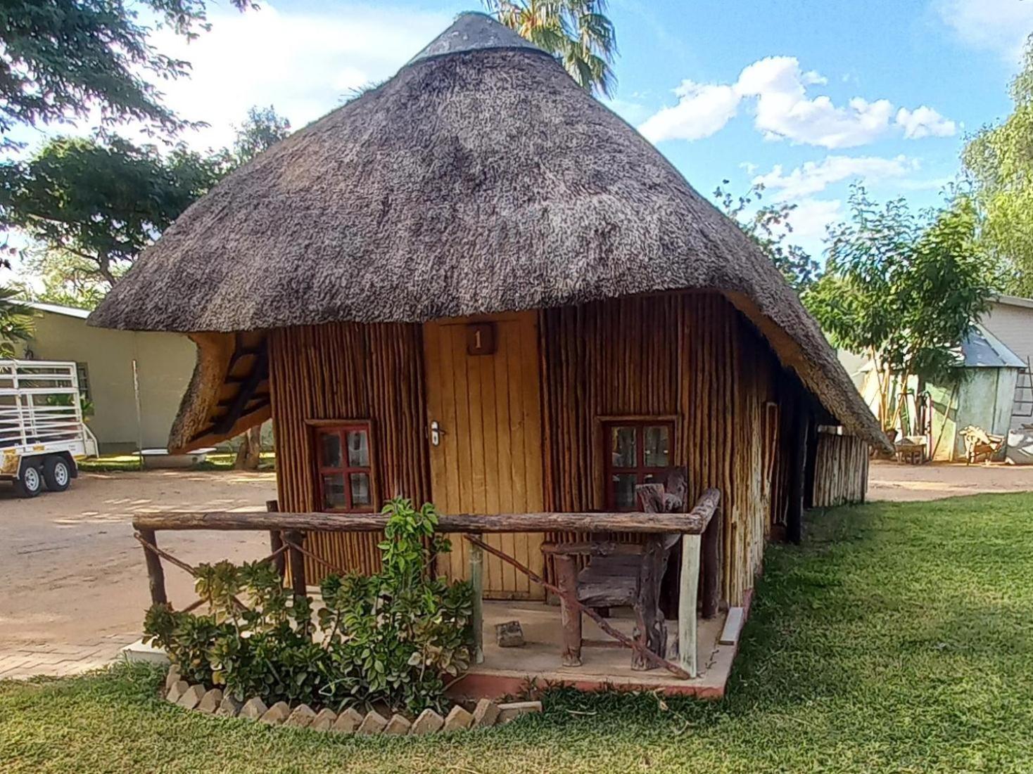Ombinda Country Lodge Outjo Kamer foto