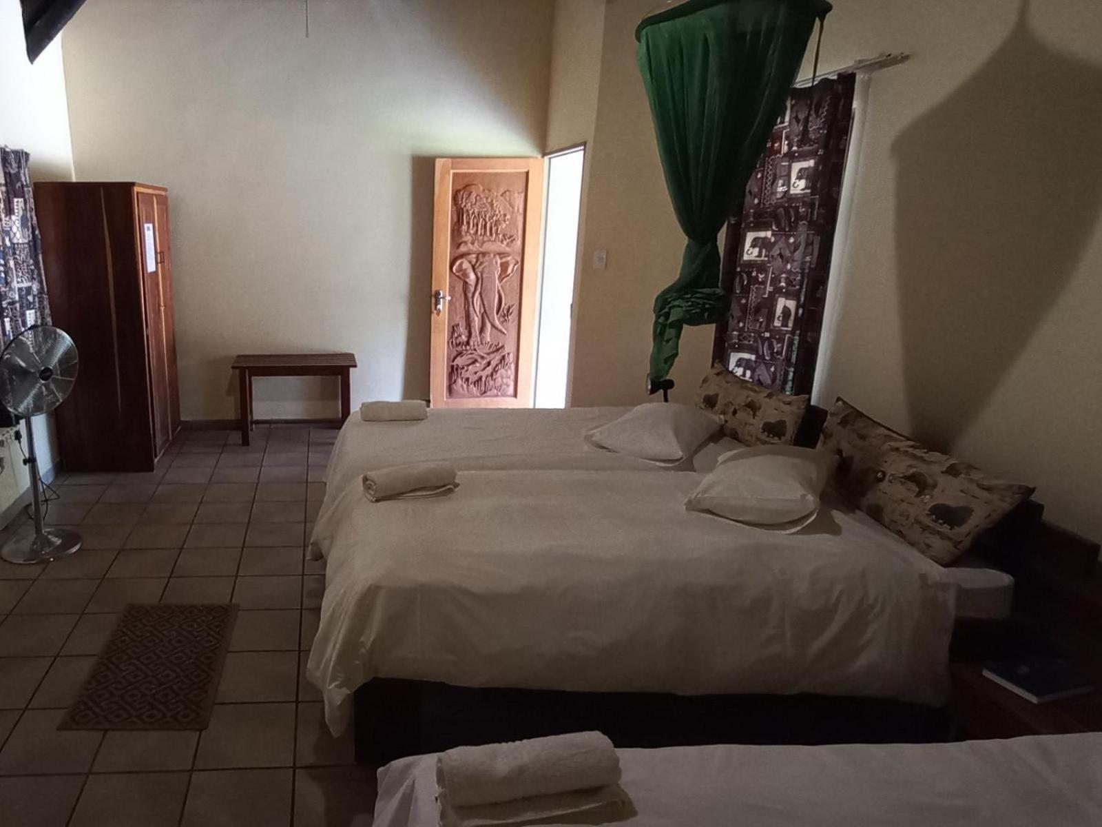 Ombinda Country Lodge Outjo Kamer foto